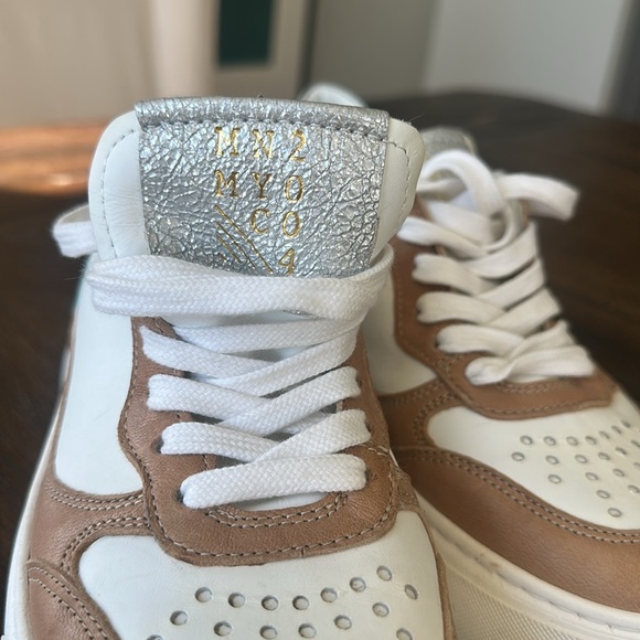 Miz Mooz Sneakers - Picture 2 of 6